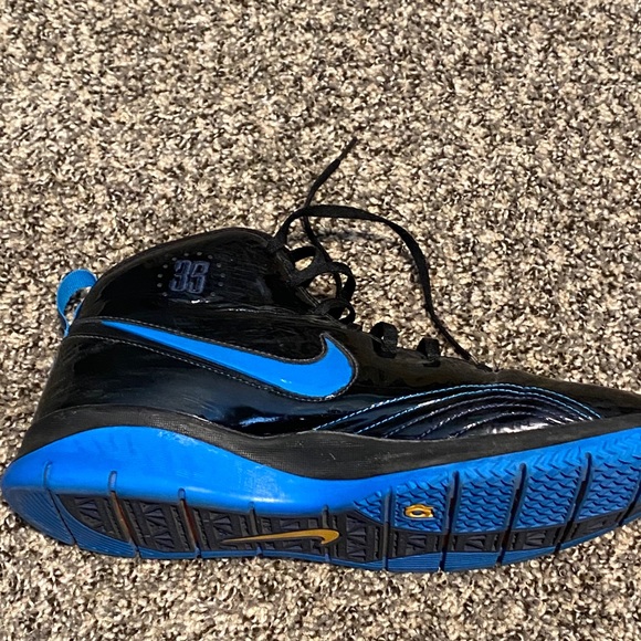 Kevin Durant 1’s (KD1) shoes